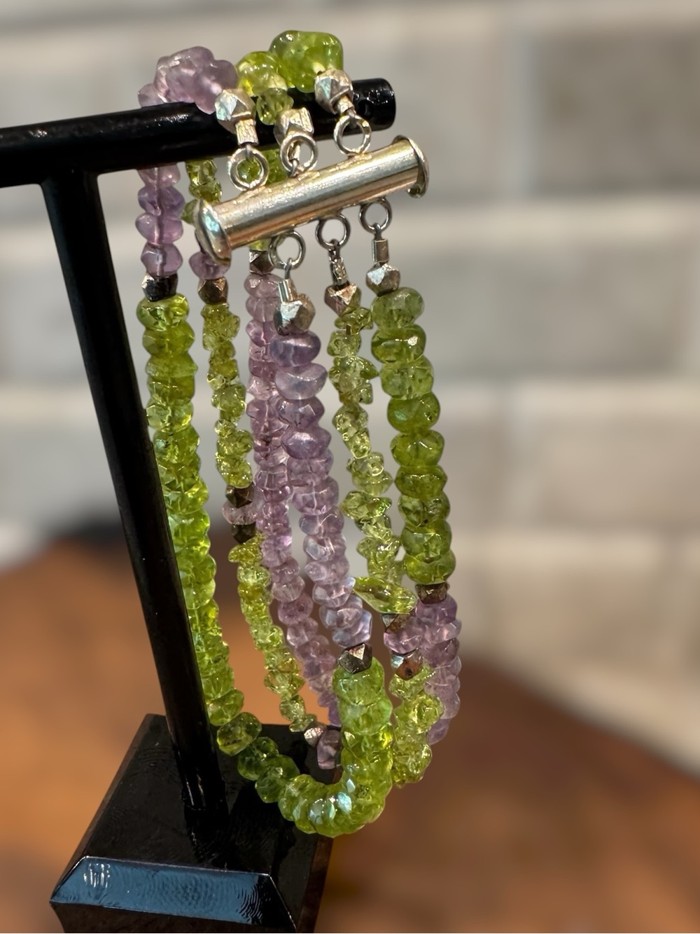 Triple-Strand sterling silver clasp bracelet w/ peridot and amethyst gemstones